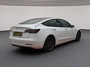 Used 2021 Tesla Model 3 Standard Range Plus White - Interior and Exterior details 4