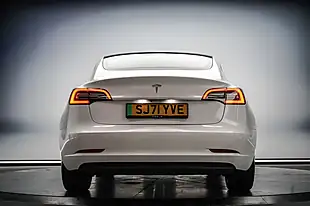 Used 2021 Tesla Model 3 Standard Range Plus White - Interior and Exterior details 10