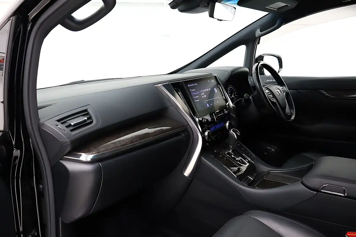 Used 2021 Toyota Alphard Executive Lounge Black/Black - Interior and Exterior details 16