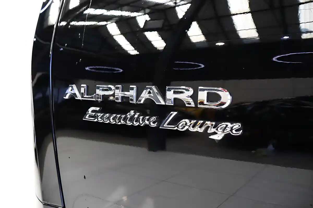 Used 2021 Toyota Alphard Executive Lounge Black/Black - Interior and Exterior details 3