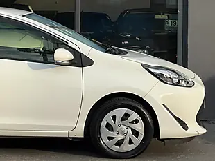 Used 2021 Toyota Aqua White - Interior and Exterior details 9