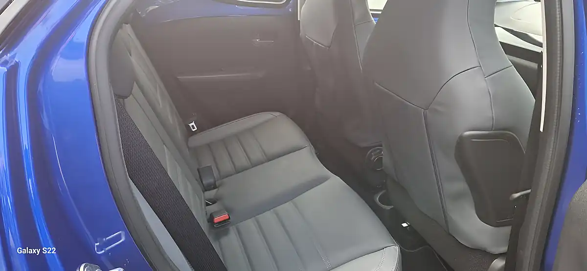 Used 2021 Toyota Aygo X-Clusiv Blue - Interior and Exterior details 18