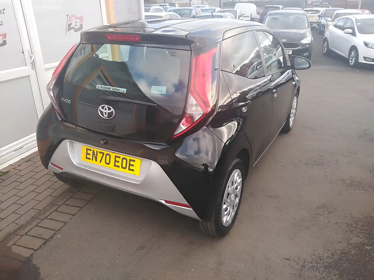 Used 2021 Toyota Aygo X-Play Black - Interior and Exterior details 4