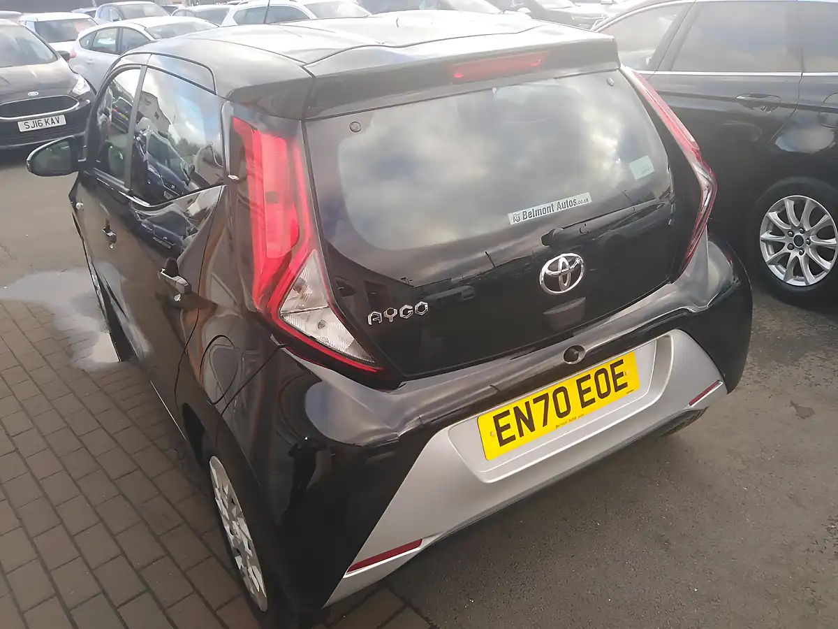 Used 2021 Toyota Aygo X-Play Black - Interior and Exterior details 7