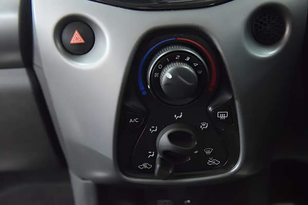 Used 2021 Toyota Aygo X-Play Black - Interior and Exterior details 15