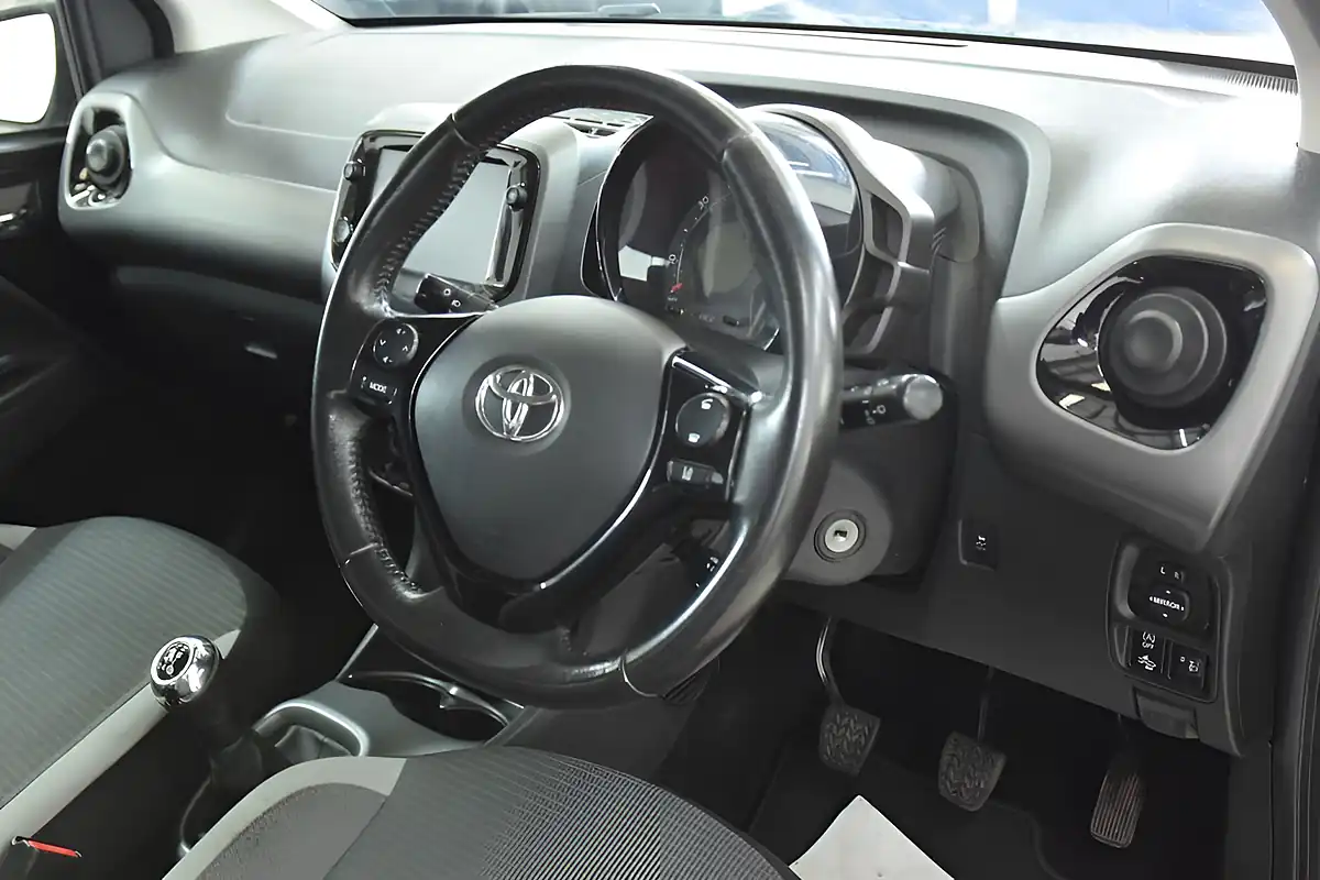 Used 2021 Toyota Aygo X-Play Black - Interior and Exterior details 7