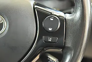Used 2021 Toyota Aygo X-Play Black - Interior and Exterior details 8