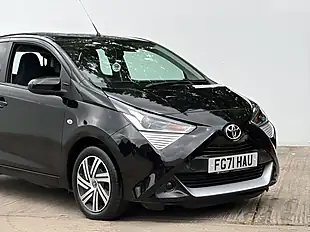 Used 2021 Toyota Aygo X-Play Bold Black - Interior and Exterior details 4