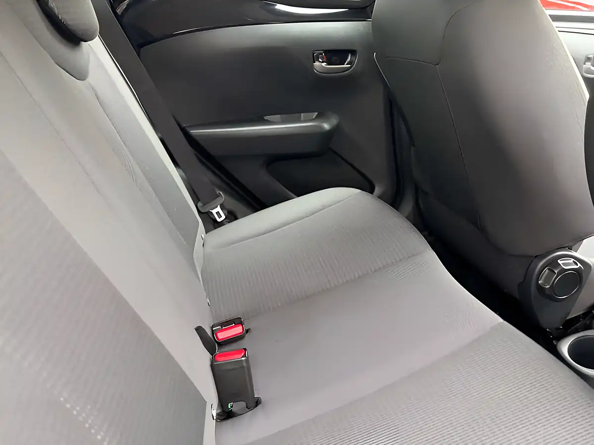 Used 2021 Toyota Aygo X-Play Bold Black - Interior and Exterior details 10
