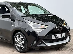 Used 2021 Toyota Aygo X-Play Bold Black - Interior and Exterior details 2