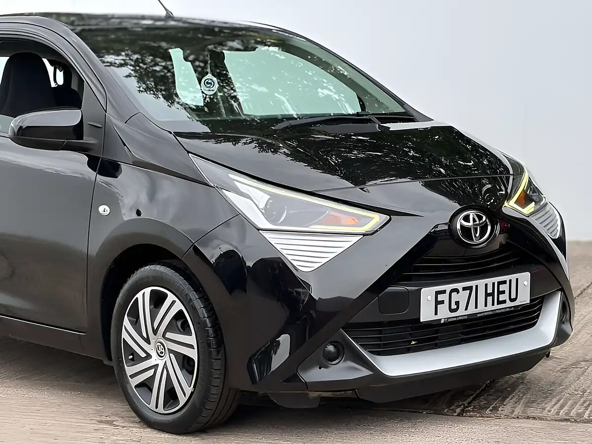 Used 2021 Toyota Aygo X-Play Bold Black - Interior and Exterior details 2