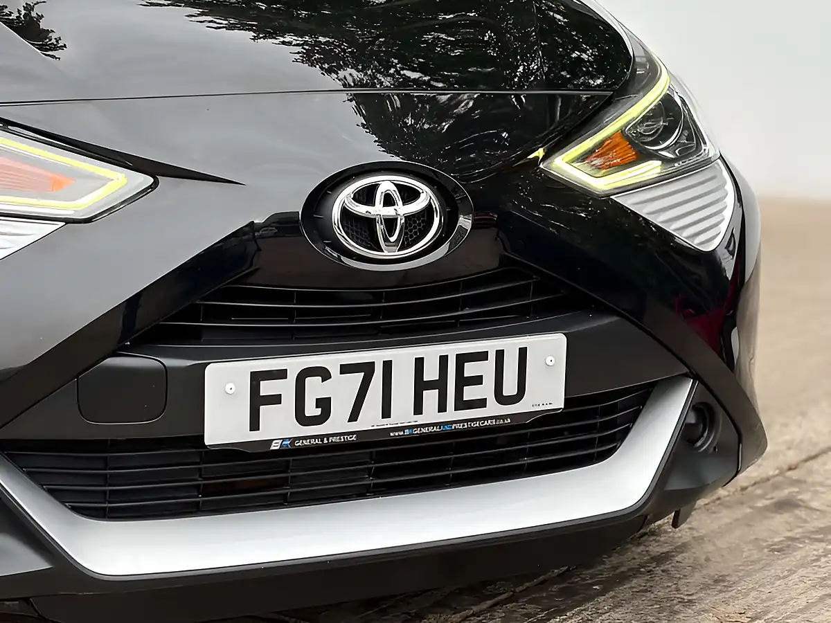 Used 2021 Toyota Aygo X-Play Bold Black - Interior and Exterior details 3