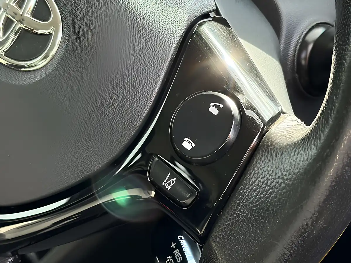 Used 2021 Toyota Aygo X-Play Bold Black - Interior and Exterior details 11