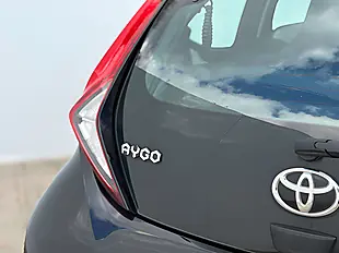 Used 2021 Toyota Aygo X-Play Bold Black - Interior and Exterior details 12