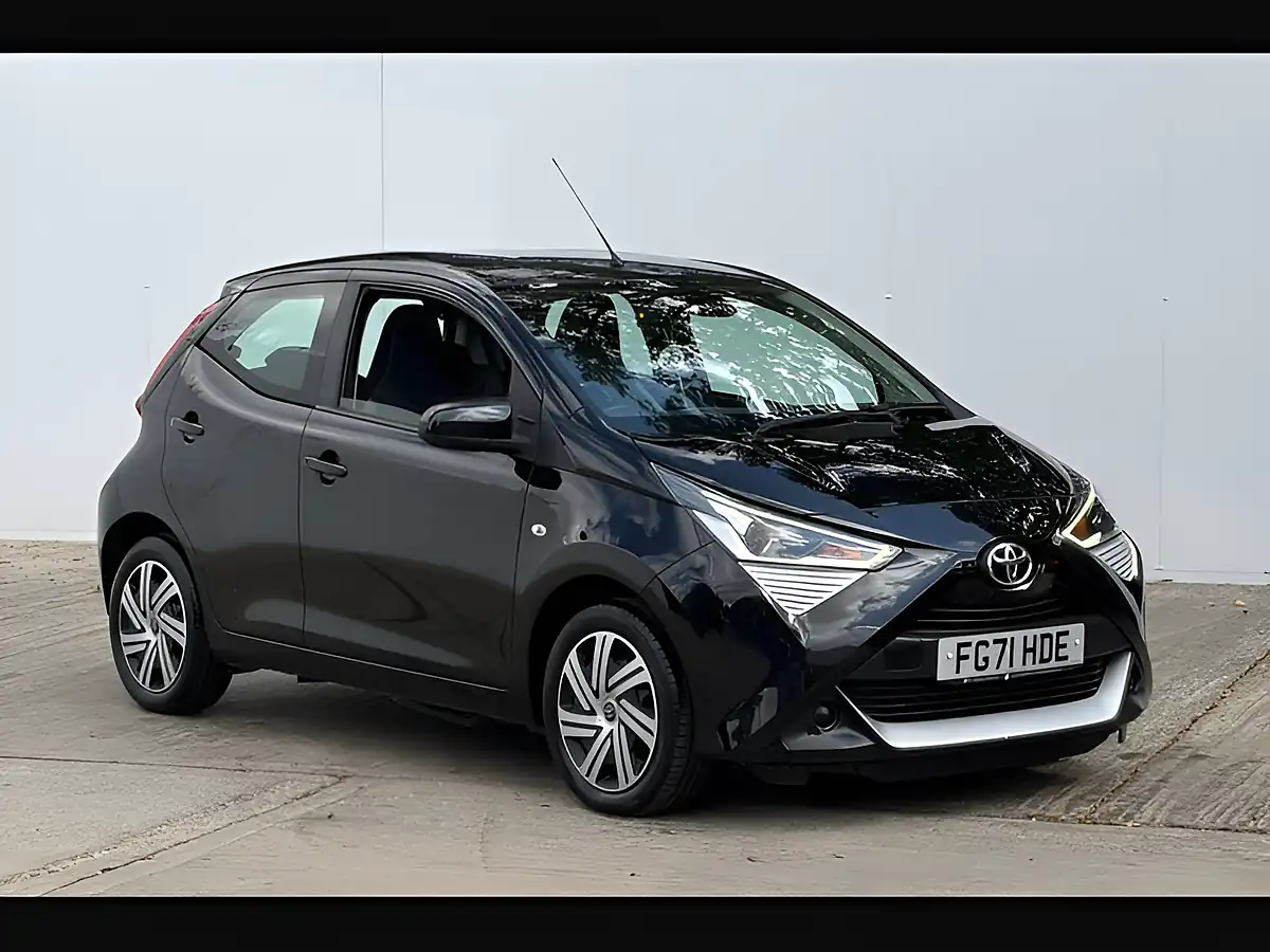 Used 2021 Toyota Aygo X-Play Bold Black - Interior and Exterior details 2