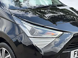 Used 2021 Toyota Aygo X-Play Bold Black - Interior and Exterior details 7