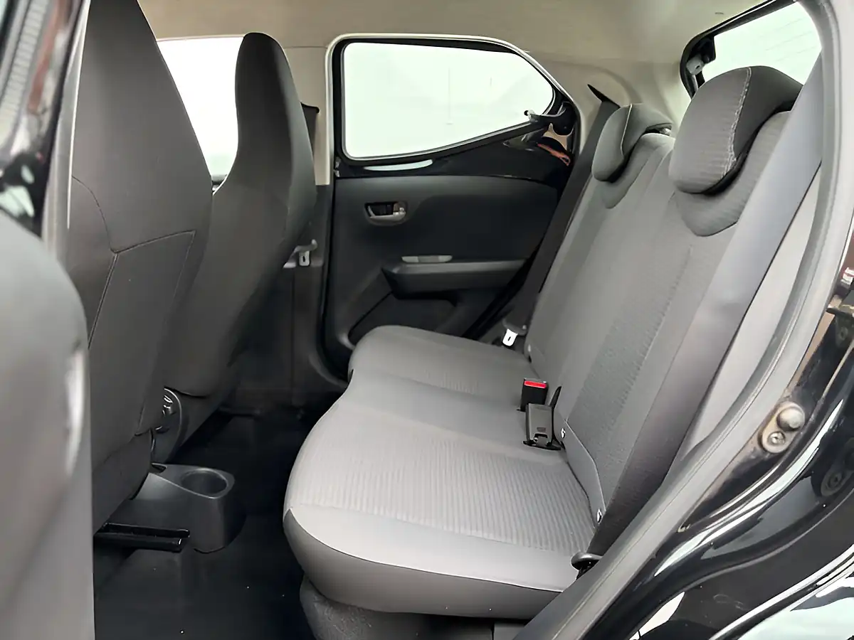 Used 2021 Toyota Aygo X-Play Bold Black - Interior and Exterior details 18