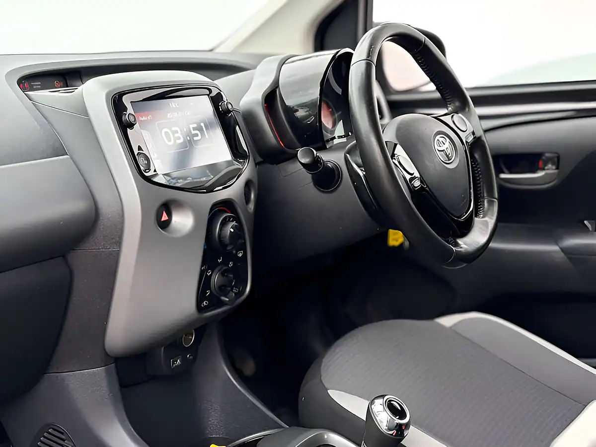 Used 2021 Toyota Aygo X-Play Bold Black - Interior and Exterior details 20
