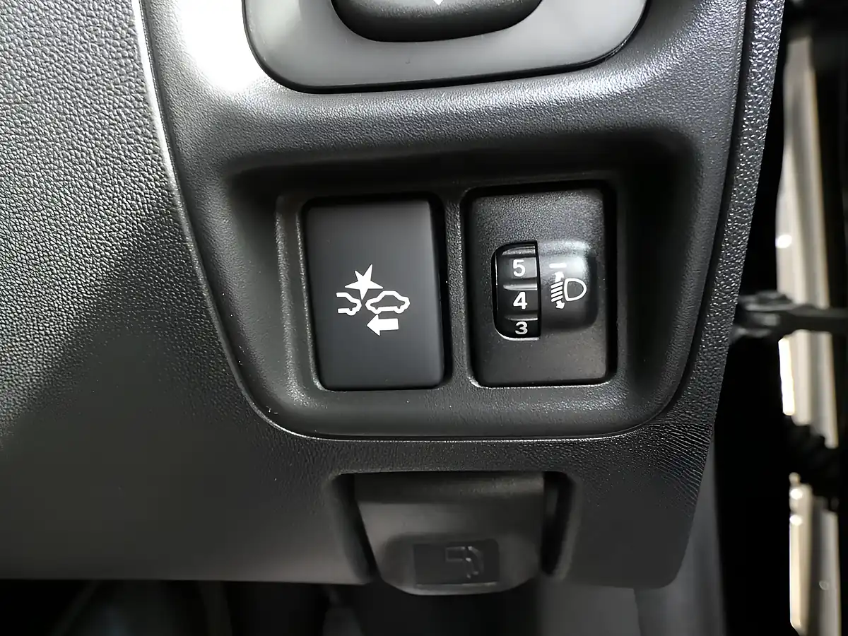 Used 2021 Toyota Aygo X-Play Bold Black Metallic - Interior and Exterior details 18