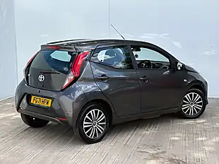 Used 2021 Toyota Aygo X-Play Decuma Grey - Interior and Exterior details 12