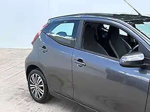 Used 2021 Toyota Aygo X-Play Decuma Grey - Interior and Exterior details 4
