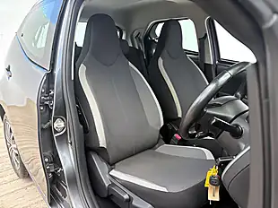 Used 2021 Toyota Aygo X-Play Decuma Grey - Interior and Exterior details 9