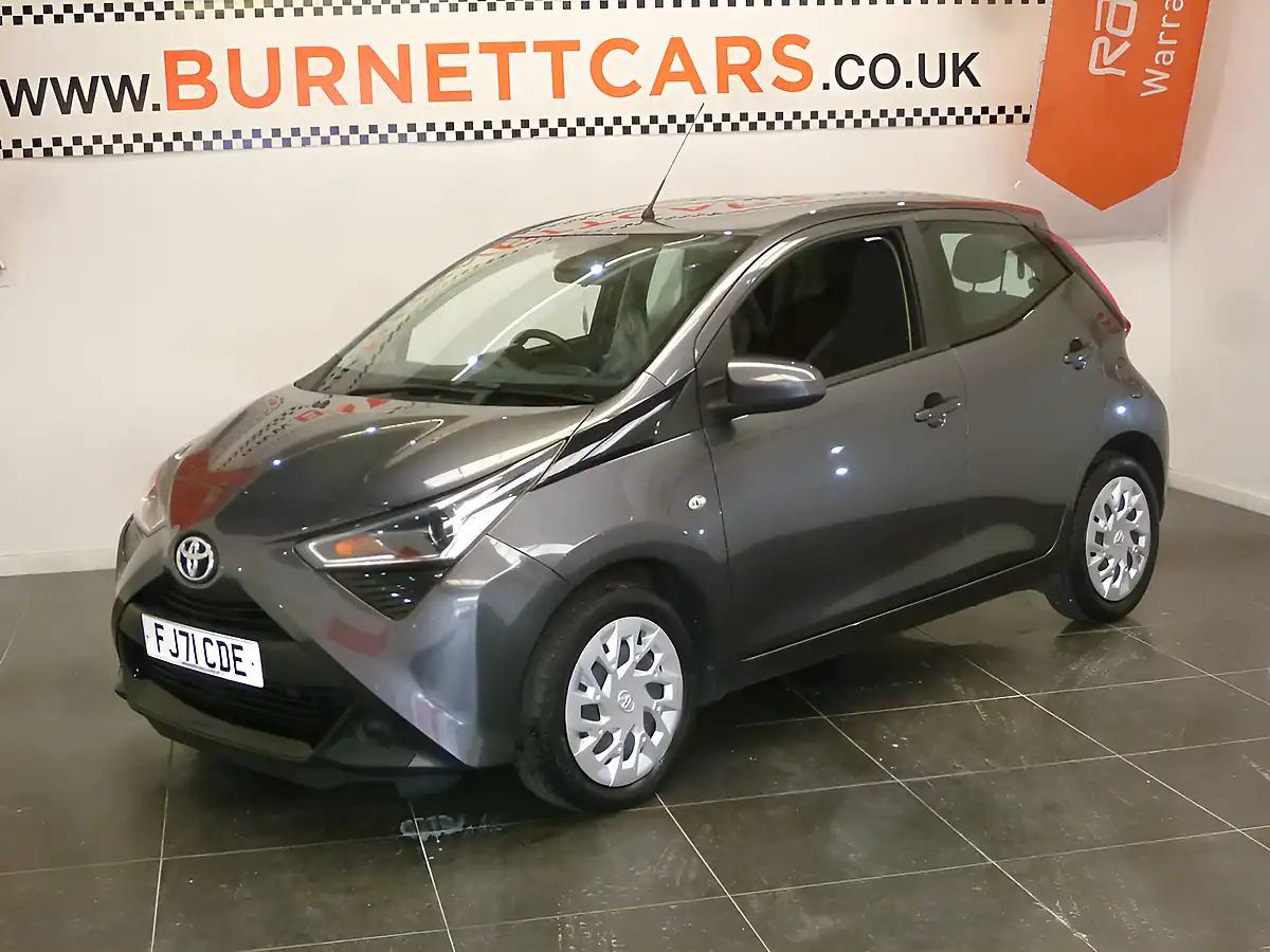 Used 2021 Toyota Aygo X-Play Tss Grey - Interior and Exterior details 2