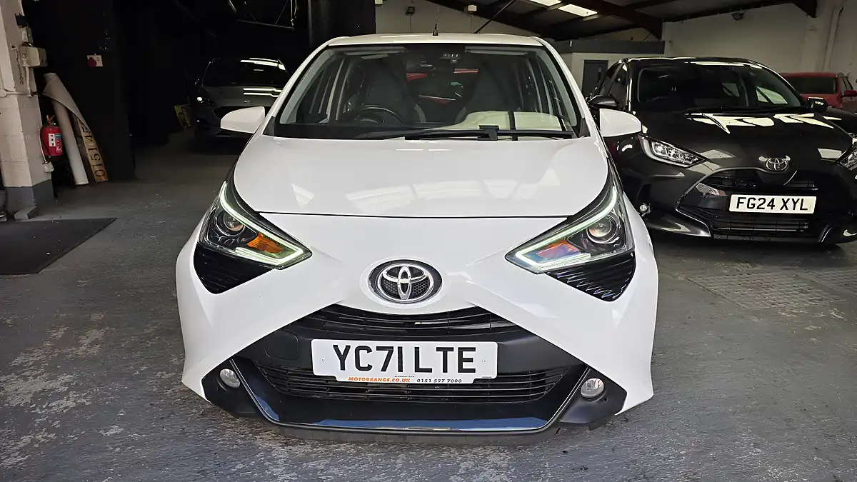 Used 2021 Toyota Aygo X-Play White - Interior and Exterior details 2