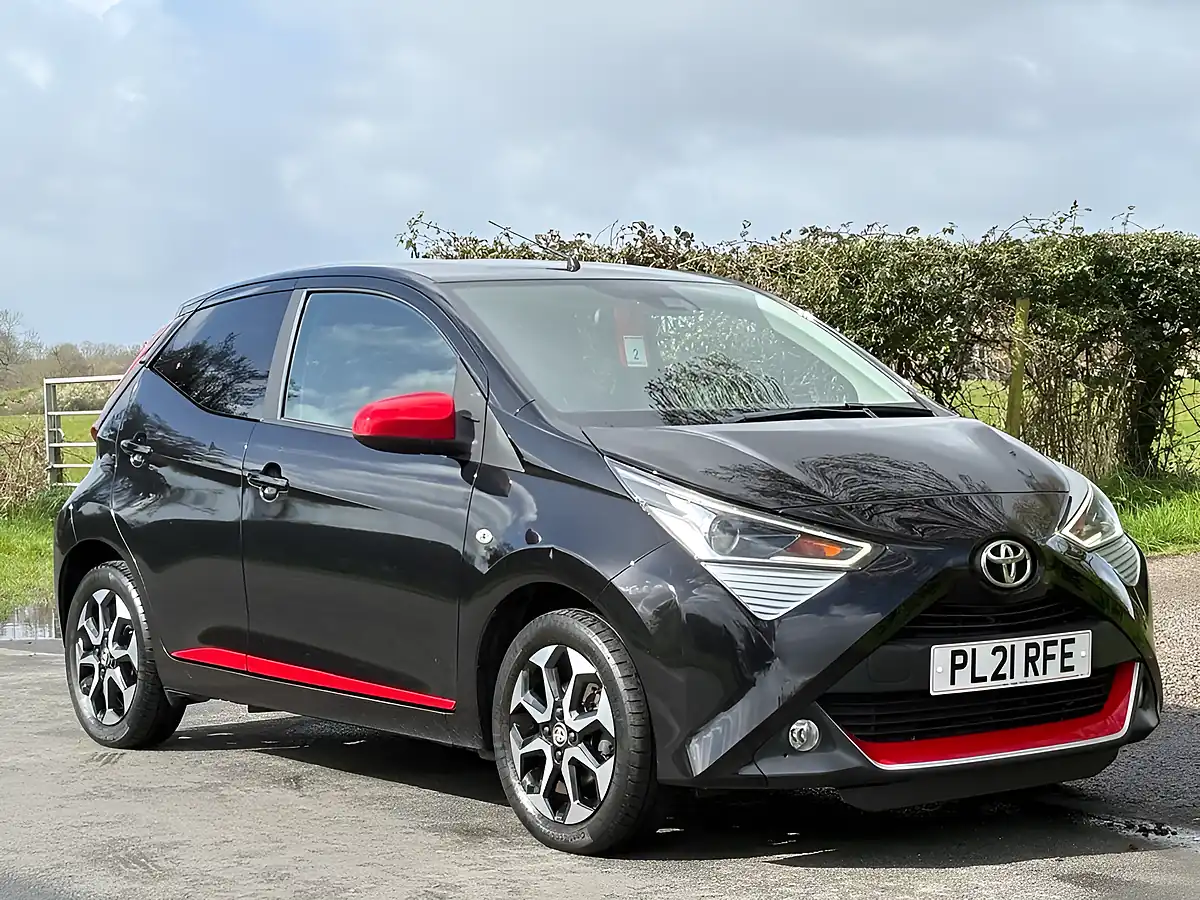 Used 2021 Toyota Aygo X-Trend Black - Front View