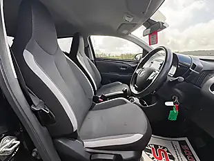 Used 2021 Toyota Aygo X-Trend Black - Interior and Exterior details 10
