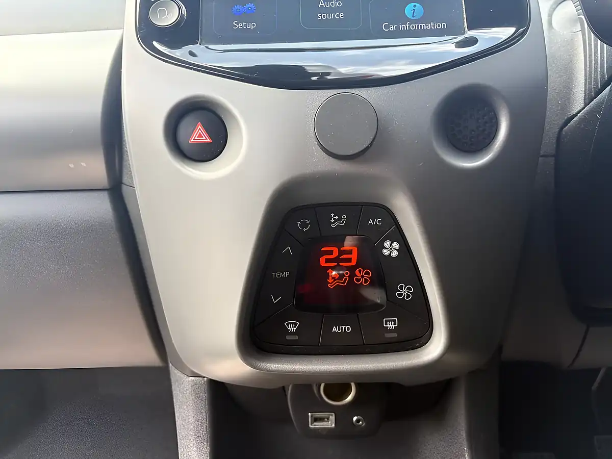 Used 2021 Toyota Aygo X-Trend Black - Interior and Exterior details 17