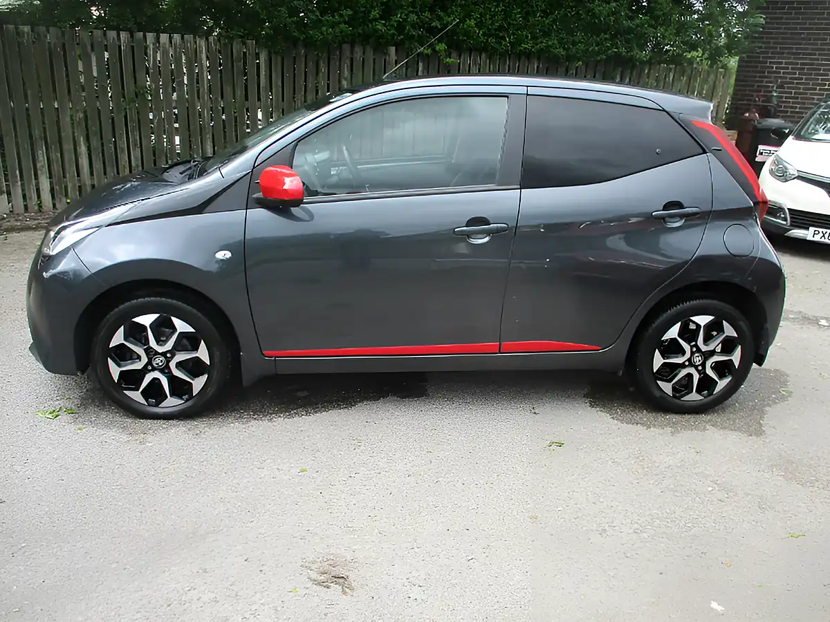 Used 2021 Toyota Aygo X-Trend Grey - Interior and Exterior details 18