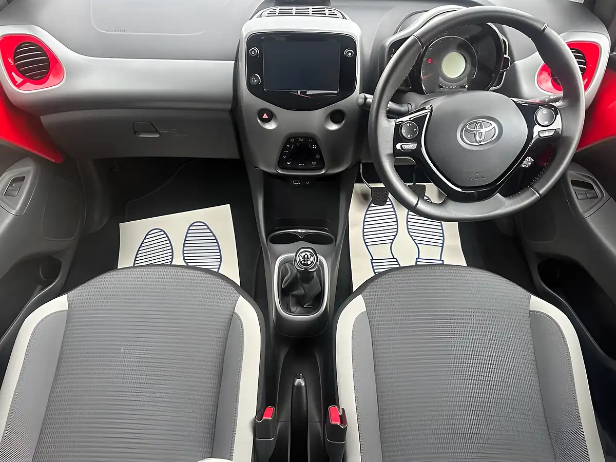 Used 2021 Toyota Aygo X-Trend Red - Interior and Exterior details 16