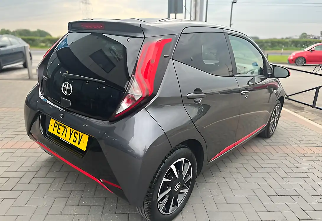 Used 2021 Toyota Aygo X-Trend Tss Magnetic Grey - Interior and Exterior details 6
