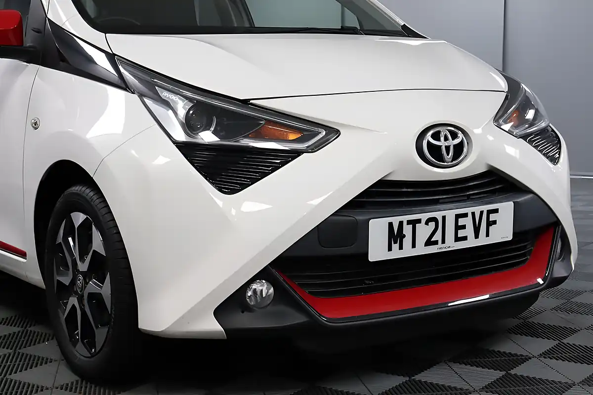 Used 2021 Toyota Aygo X-Trend Tss White - Interior and Exterior details 18