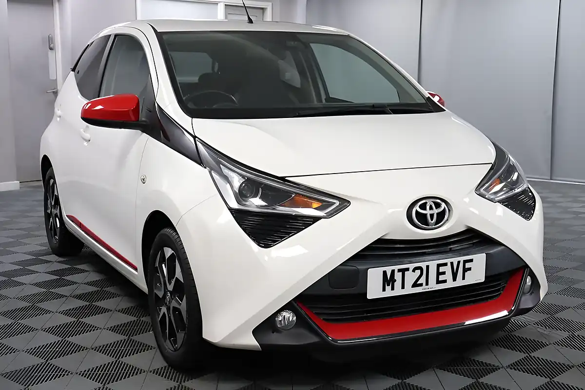 Used 2021 Toyota Aygo X-Trend Tss White - Interior and Exterior details 3