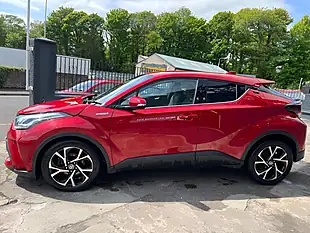 Used 2021 Toyota C-Hr Design Red - Interior and Exterior details 7