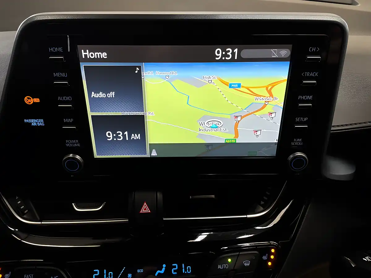 Used 2021 Toyota C-Hr Design White - Interior and Exterior details 14