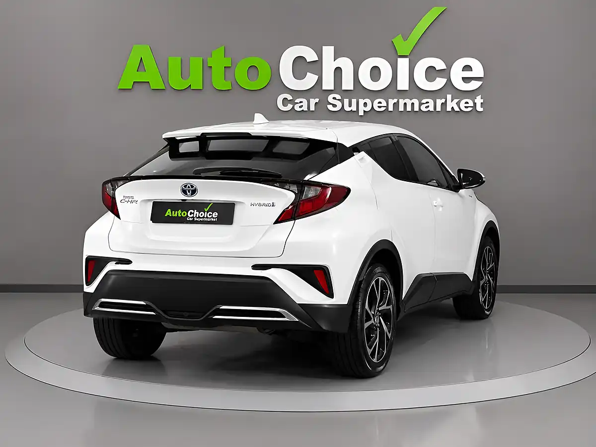 Used 2021 Toyota C-Hr Design White - Interior and Exterior details 7
