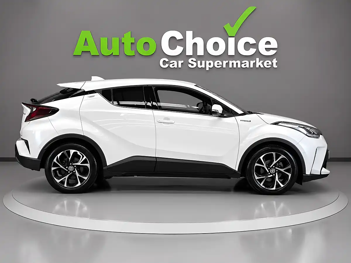 Used 2021 Toyota C-Hr Design White - Interior and Exterior details 8