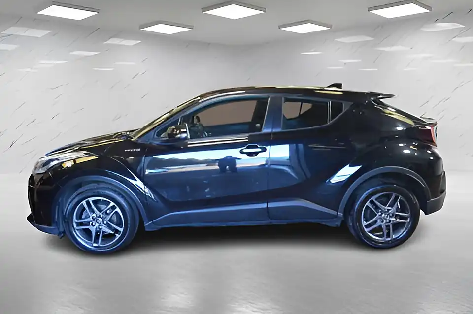 Used 2021 Toyota C-Hr Icon Black - Interior and Exterior details 5