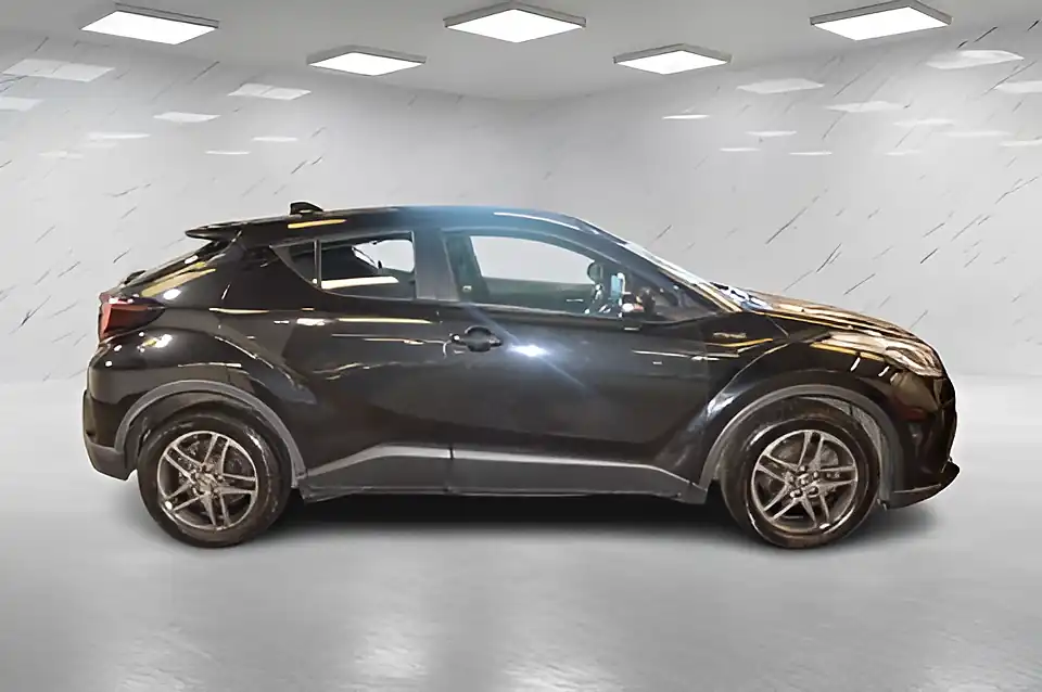 Used 2021 Toyota C-Hr Icon Black - Interior and Exterior details 9