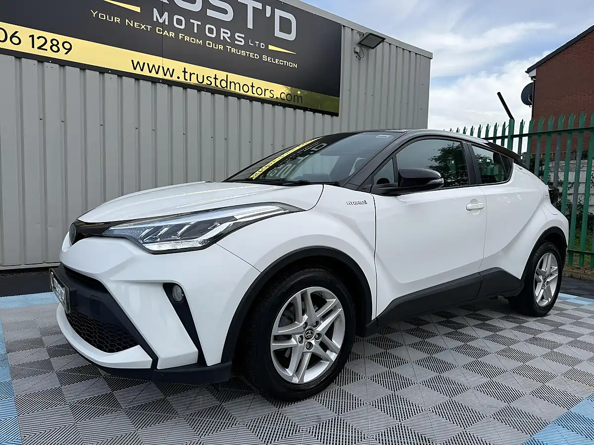 Used 2021 Toyota C-Hr Icon White - Interior and Exterior details 12
