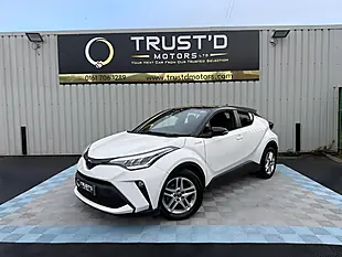 Used 2021 Toyota C-Hr Icon White - Interior and Exterior details 5