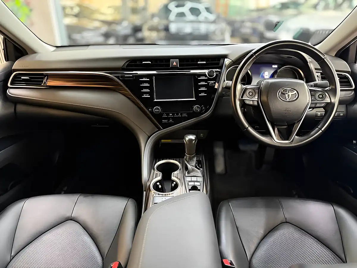 Used 2021 Toyota Camry Excel Grey - Interior and Exterior details 12