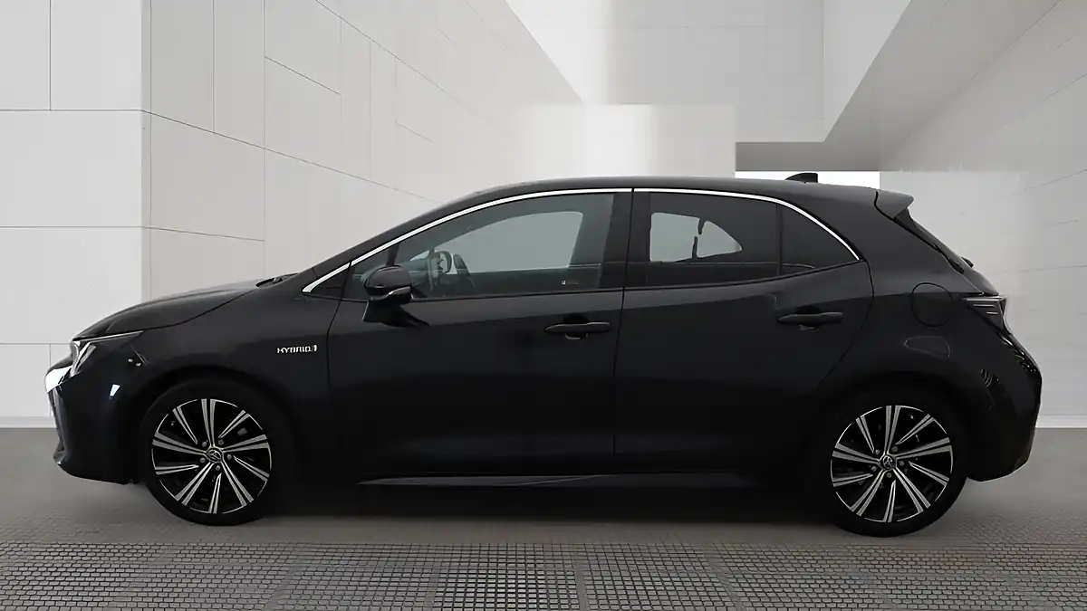 Used 2021 Toyota Corolla Design Black - Interior and Exterior details 10