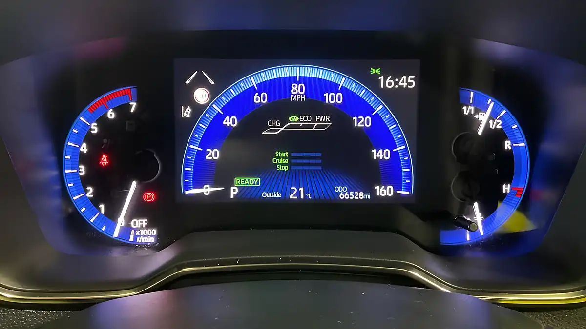 Used 2021 Toyota Corolla Design Black - Interior and Exterior details 17