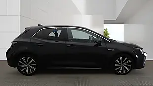 Used 2021 Toyota Corolla Design Black - Interior and Exterior details 9