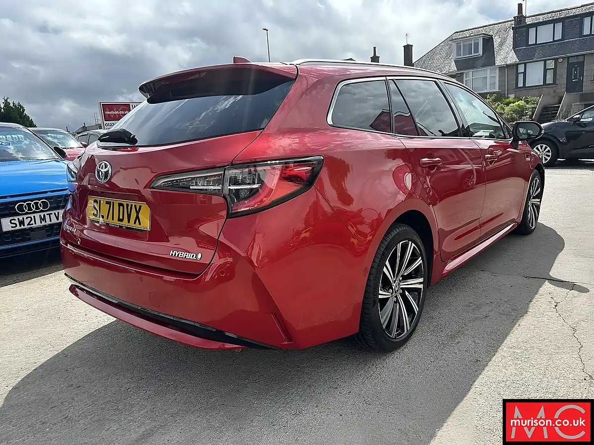 Used 2021 Toyota Corolla Design Red - Interior and Exterior details 13