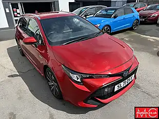 Used 2021 Toyota Corolla Design Red - Interior and Exterior details 9